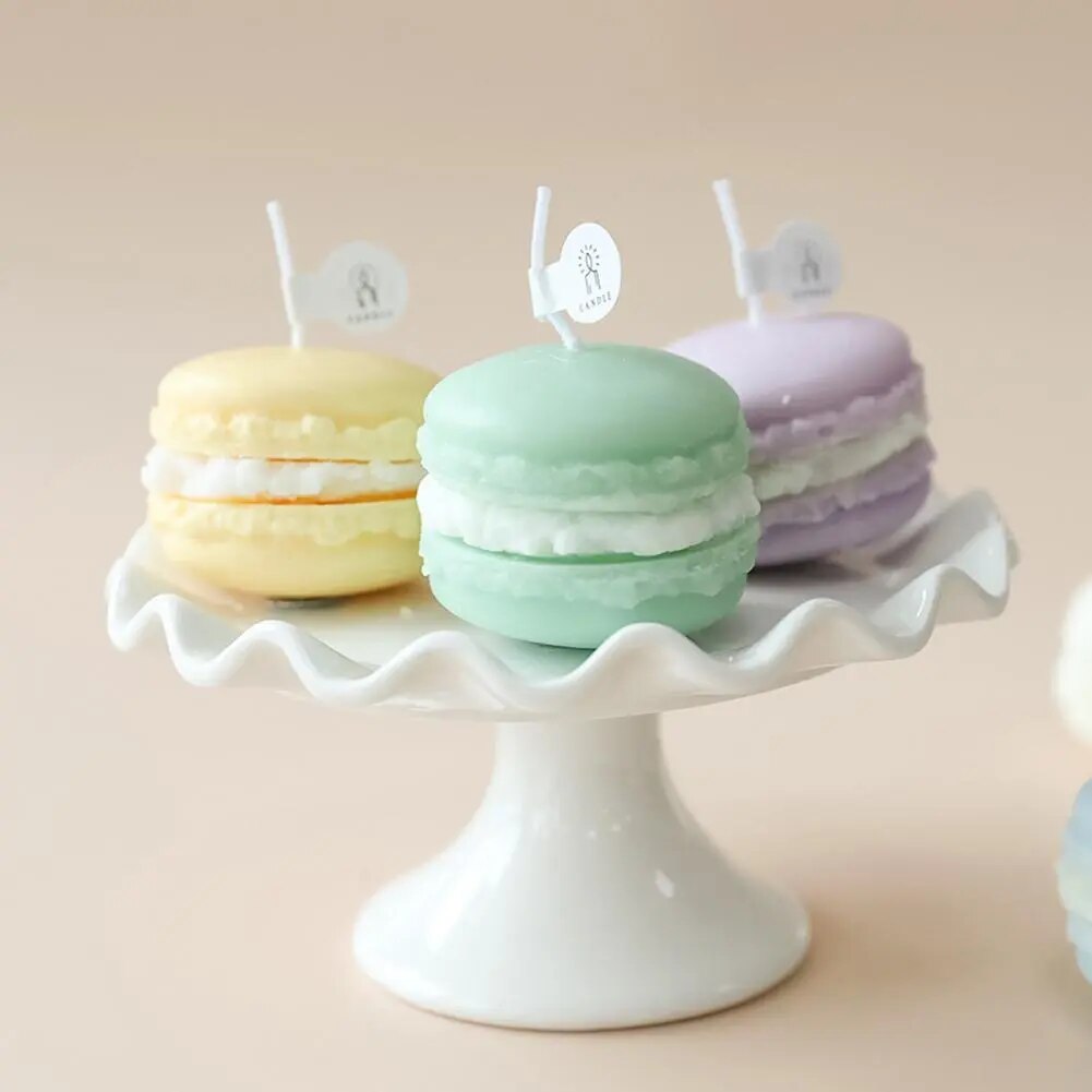 Macaroon Scented Candle